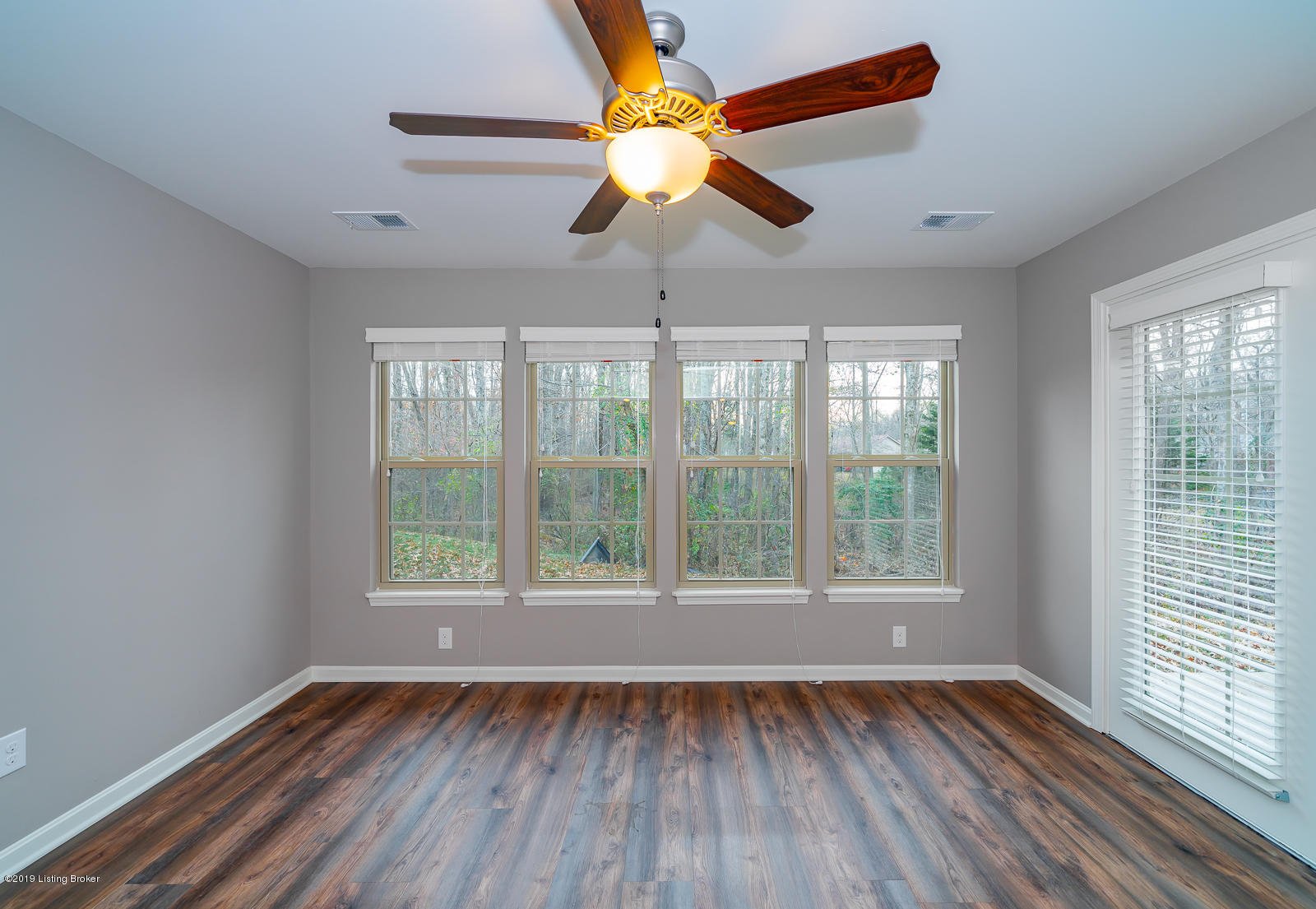 6538 Renate Road Louisville, KY 40291 - Photo 28 of 39 6538 Renate Rd L-33