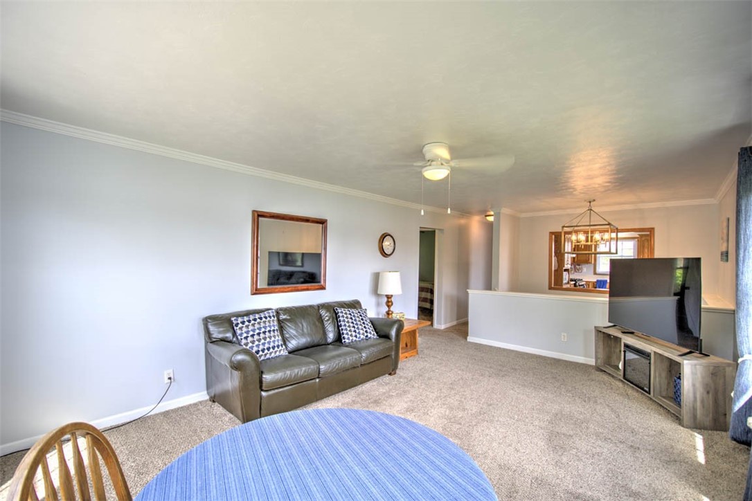410 Lakeview Avenue Decatur, IL 62521 - Photo 25 of 37