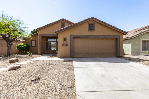 $474,900 | 1145 East Windsor Drive, Gilbert, AZ 85296