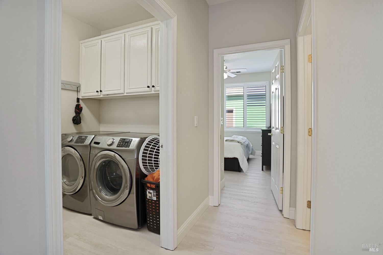 234 Cedar Ridge Drive Rio Vista, CA 94571 - Photo 21 of 33 a utility room with dryer and washer