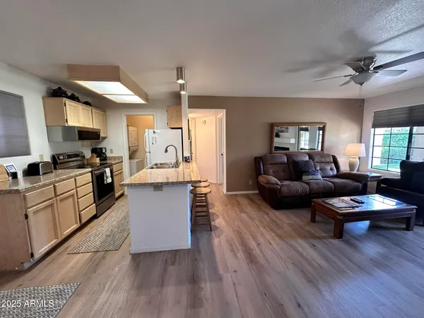 $2,000 | 17031 East El Lago Boulevard, Unit 1170, Fountain Hills, AZ 85268