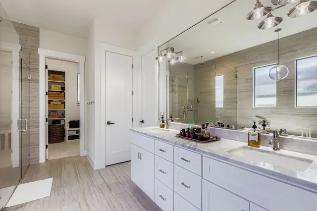 $4,400 | 15104 Barrie Drive, Austin, TX 78734