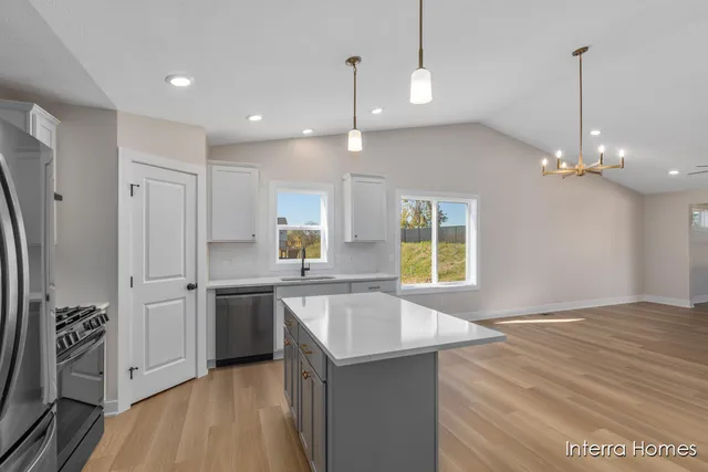 $425,900 | 997 Scioto Drive Northwest, Unit 26, Comstock Park, MI 49321