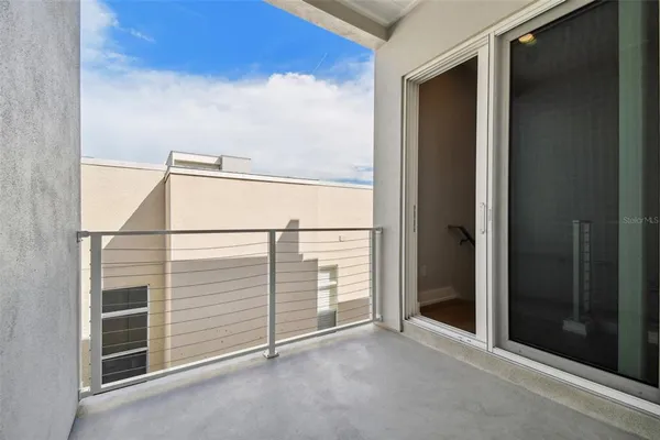 $4,300 | 370 6th Street South, St. Petersburg, FL 33701