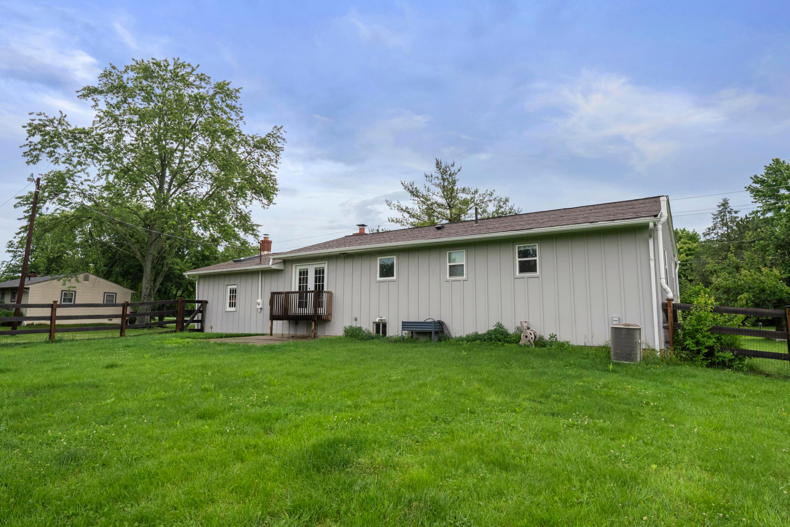 6420 Liberty Road North Powell, OH 43065 - Photo 39 of 45 Back View