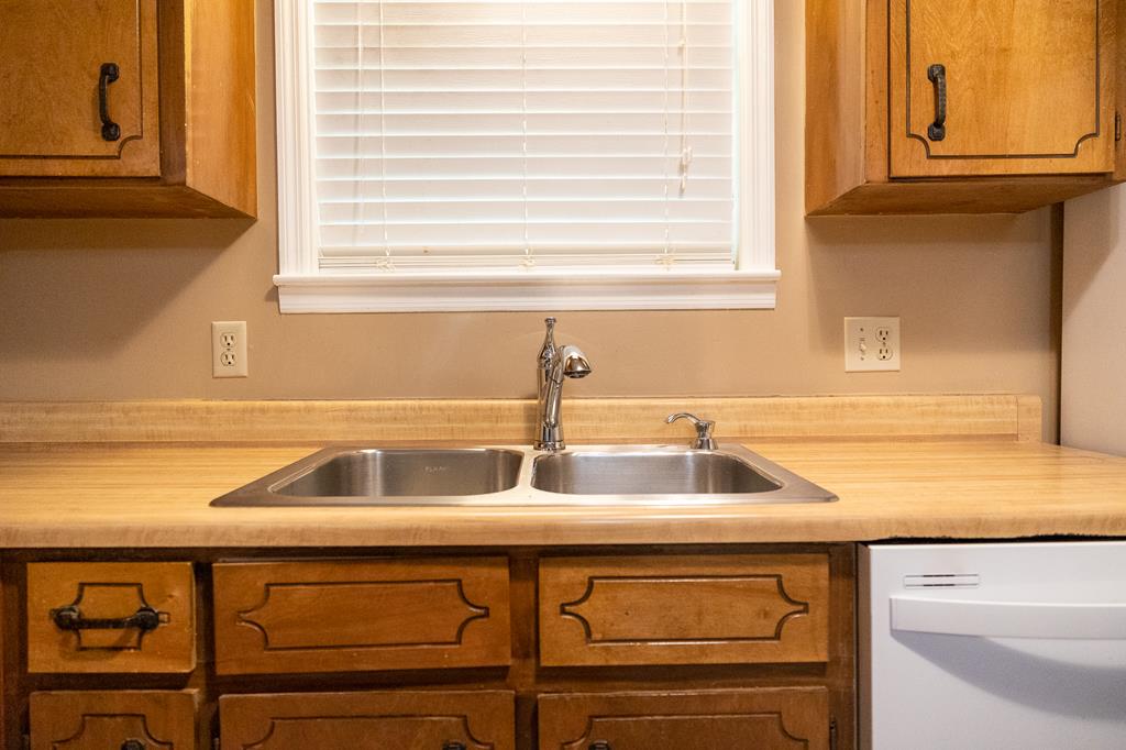 2378 Fowler Road Ashford, AL 36312 - Photo 5 of 29