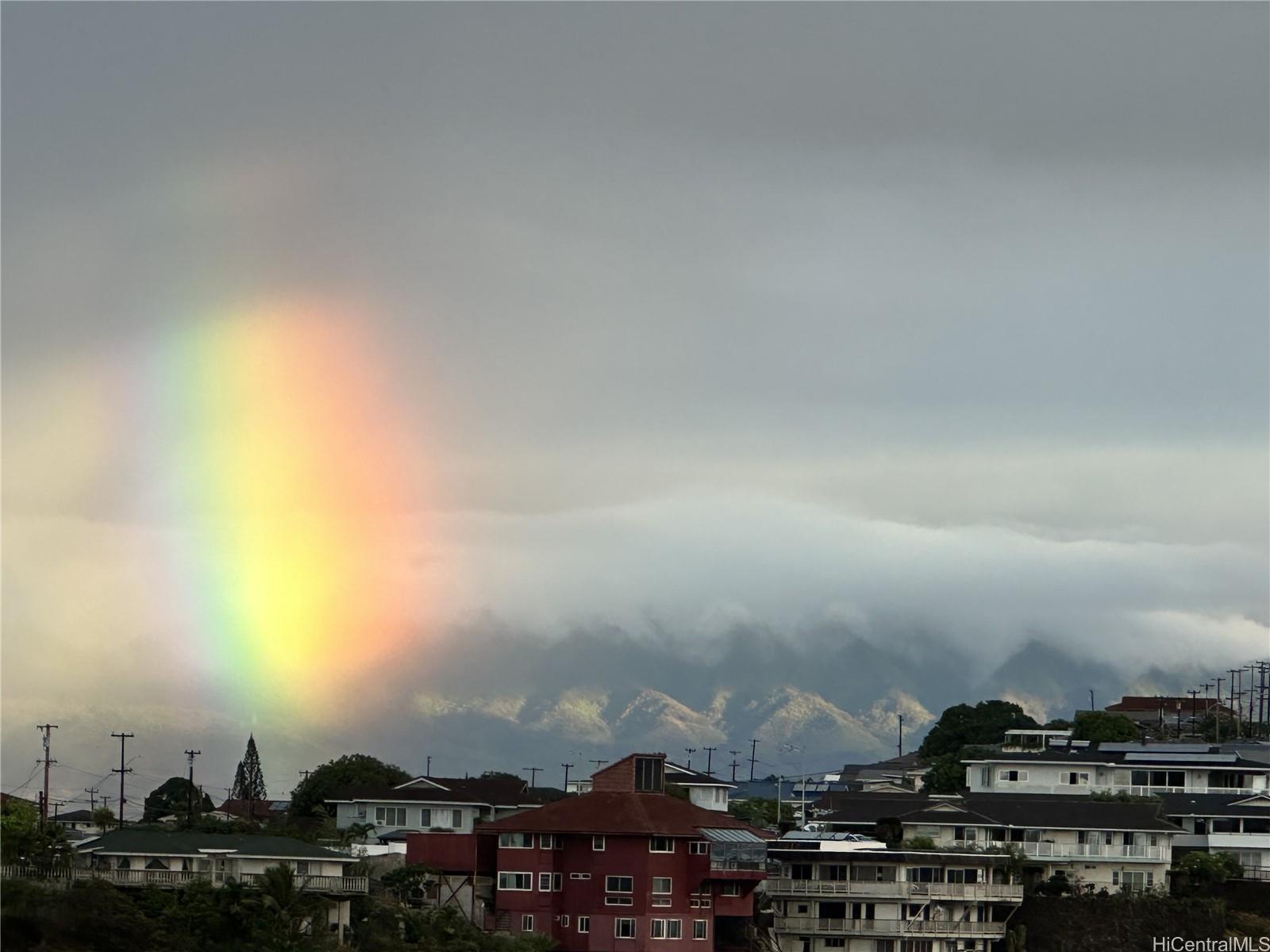3215 Ala Ilima Street, Unit A/PH2 Honolulu, HI 96818 - Photo 24 of 25 a view of a city