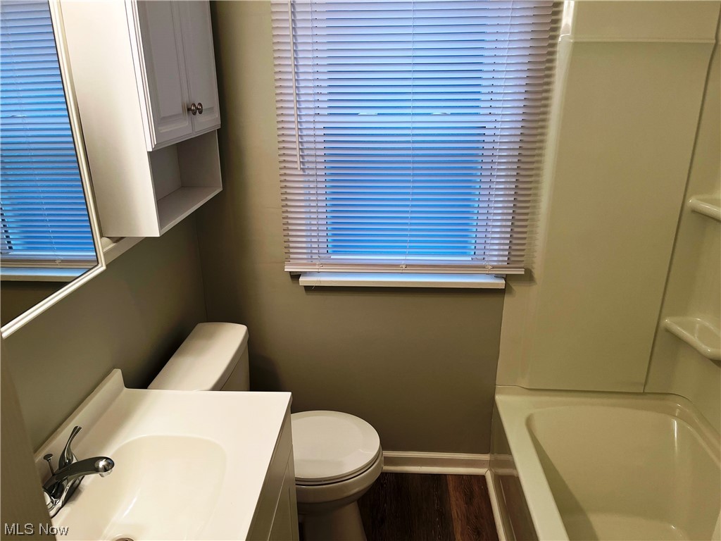 13006 Grannis Road Cleveland, OH 44125 - Photo 9 of 15 Gallery Image 9