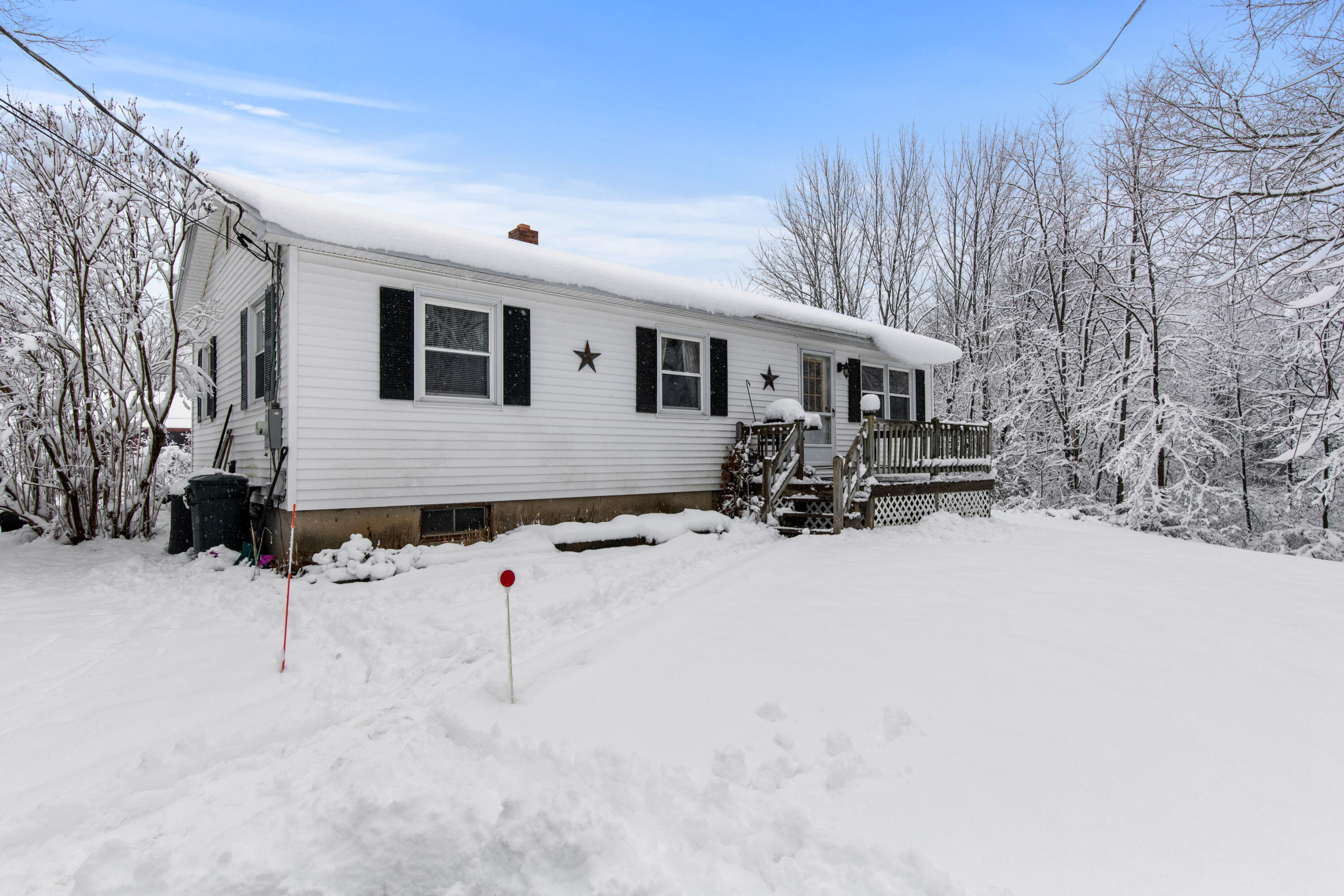 16 McLaughlin Circle Chelsea, ME 04330 - Photo 26 of 33 16McLaughlinCircleChelsea_18