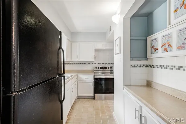 $134,000 | 4347 Chateau De Ville Drive, Unit G, St. Louis, MO 63129