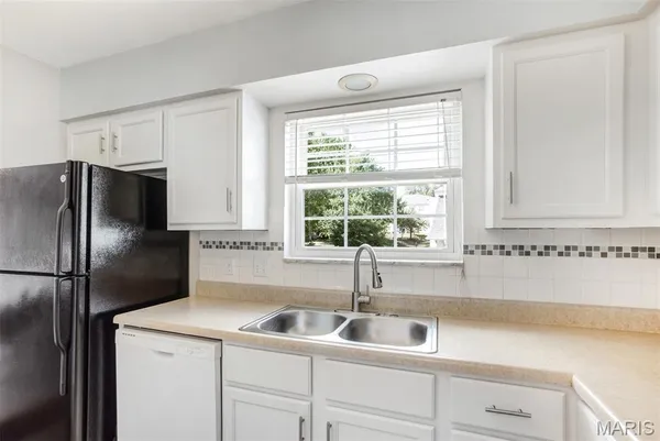 $134,000 | 4347 Chateau De Ville Drive, Unit G, St. Louis, MO 63129