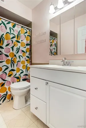 $134,000 | 4347 Chateau De Ville Drive, Unit G, St. Louis, MO 63129