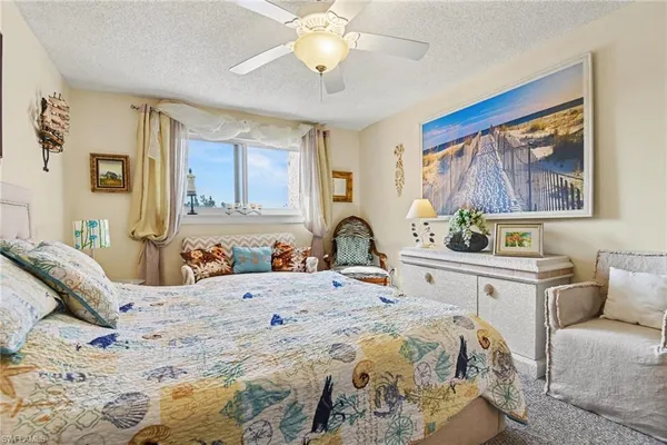 $1,500 | 200 Forest Lakes Boulevard, Unit 305, Naples, FL 34105