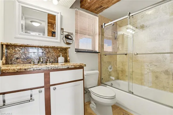 $1,500 | 200 Forest Lakes Boulevard, Unit 305, Naples, FL 34105