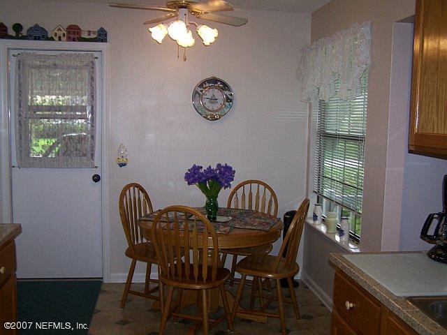 8433 Winter Berry Road Jacksonville, FL 32210 - Photo 8 of 14 Breakfast Nook