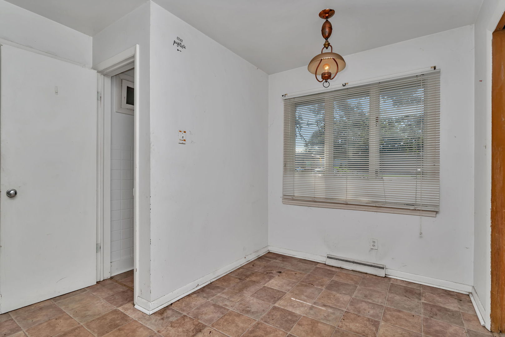 1108 East 9th Street Lockport, IL 60441 - Photo 10 of 22 a view of an entryway with a window