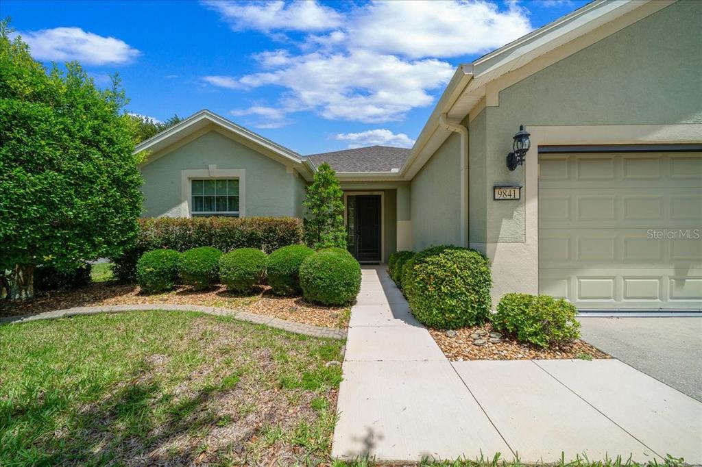 9841 Southwest 75th St Road Ocala, FL 34481 - Photo 2 of 51