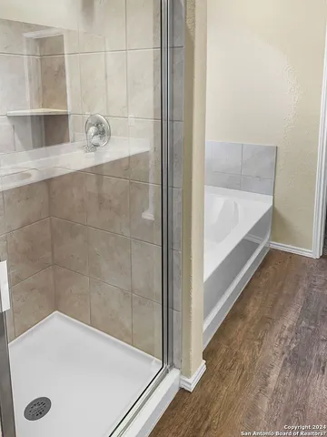 a bathroom with a tub