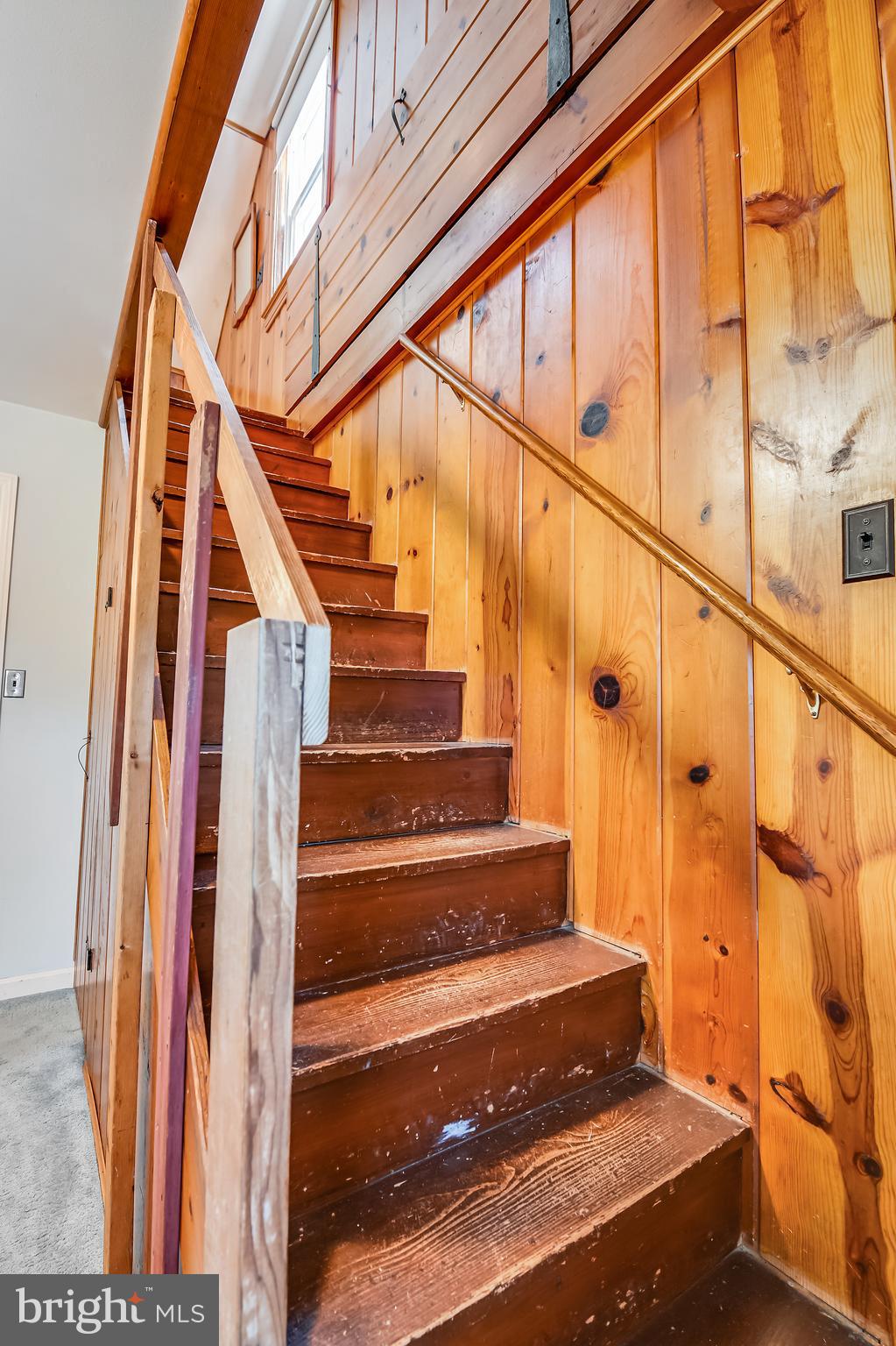 11418 Mapleview Drive Silver Spring, MD 20902 - Photo 18 of 44 a view of entryway