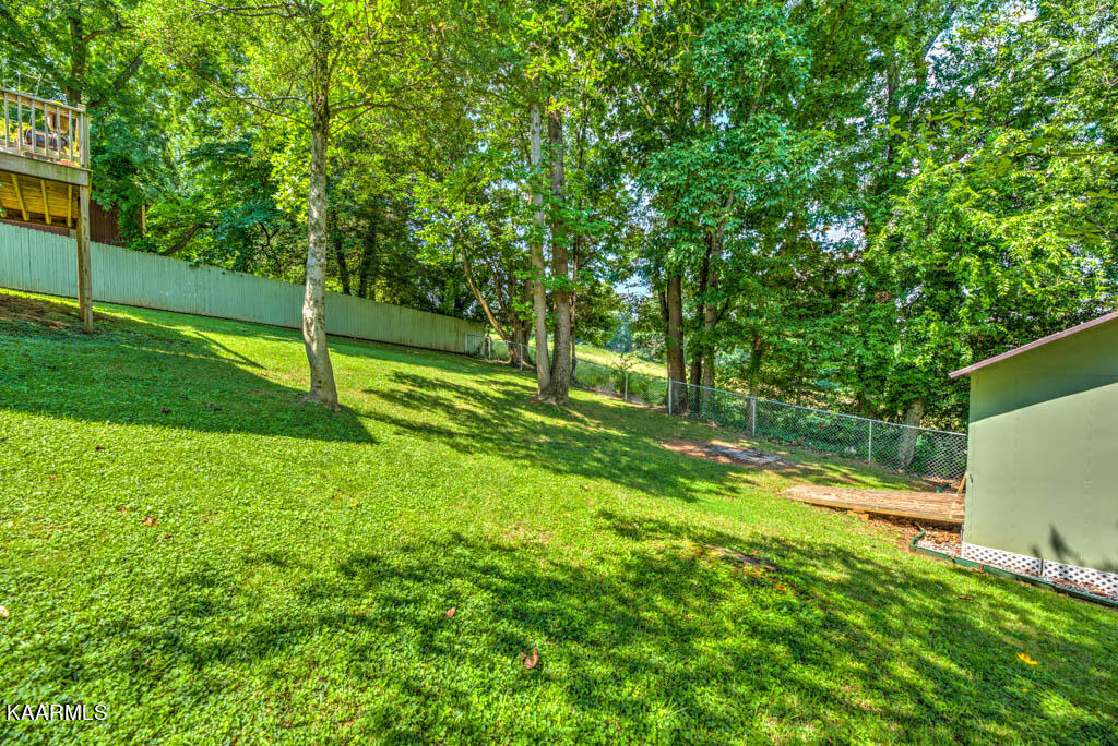 2003 Highland Road Maryville, TN 37801 - Photo 27 of 27 Hghlnd2003e (7)