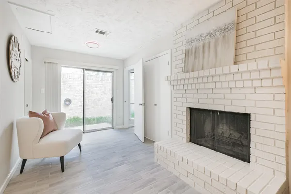 $2,500 | 12415 Pantano Drive, Houston, TX 77065