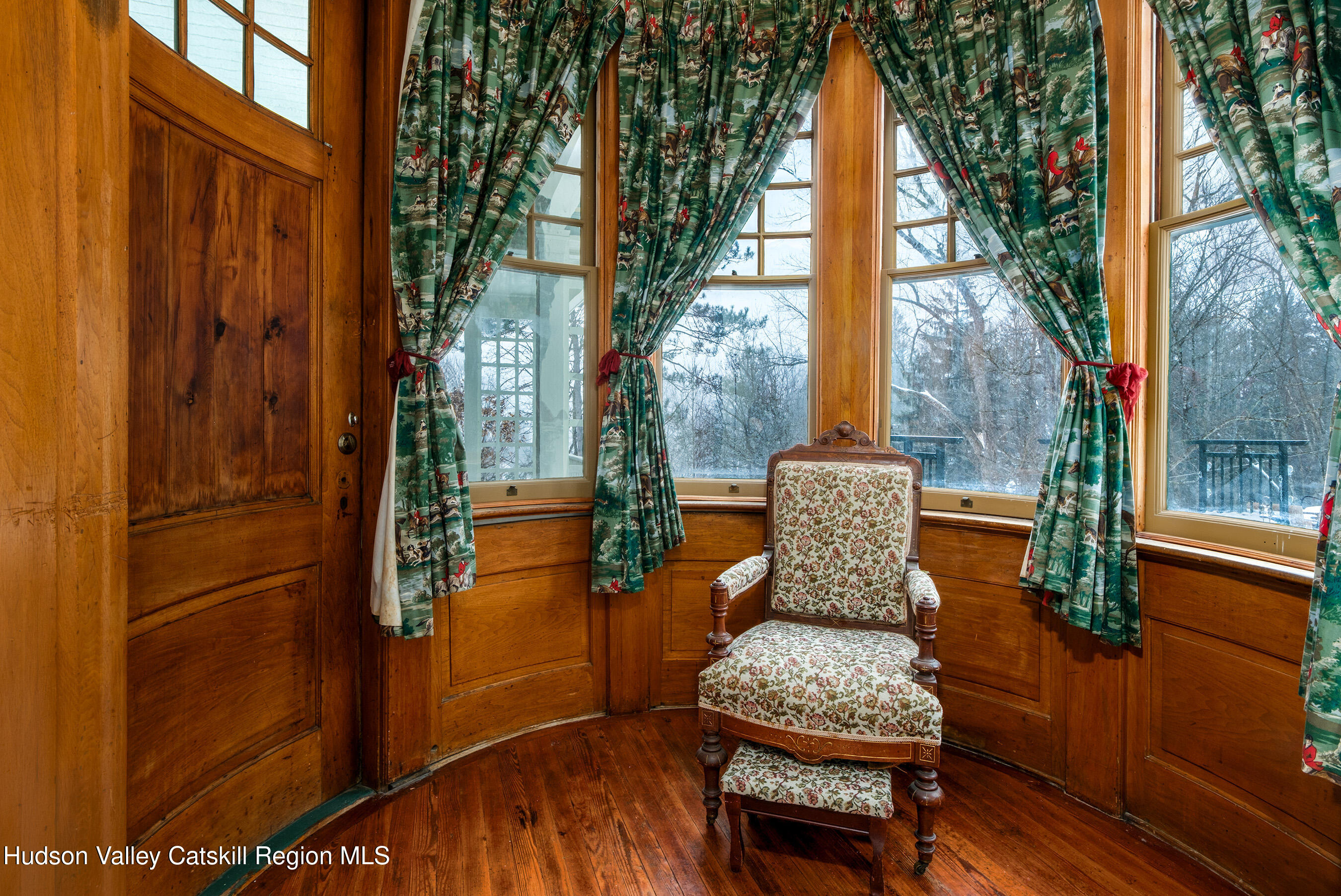 6 Westridge Road Cooperstown, NY 13326 - Photo 14 of 109 a view of a balcony with chair and table