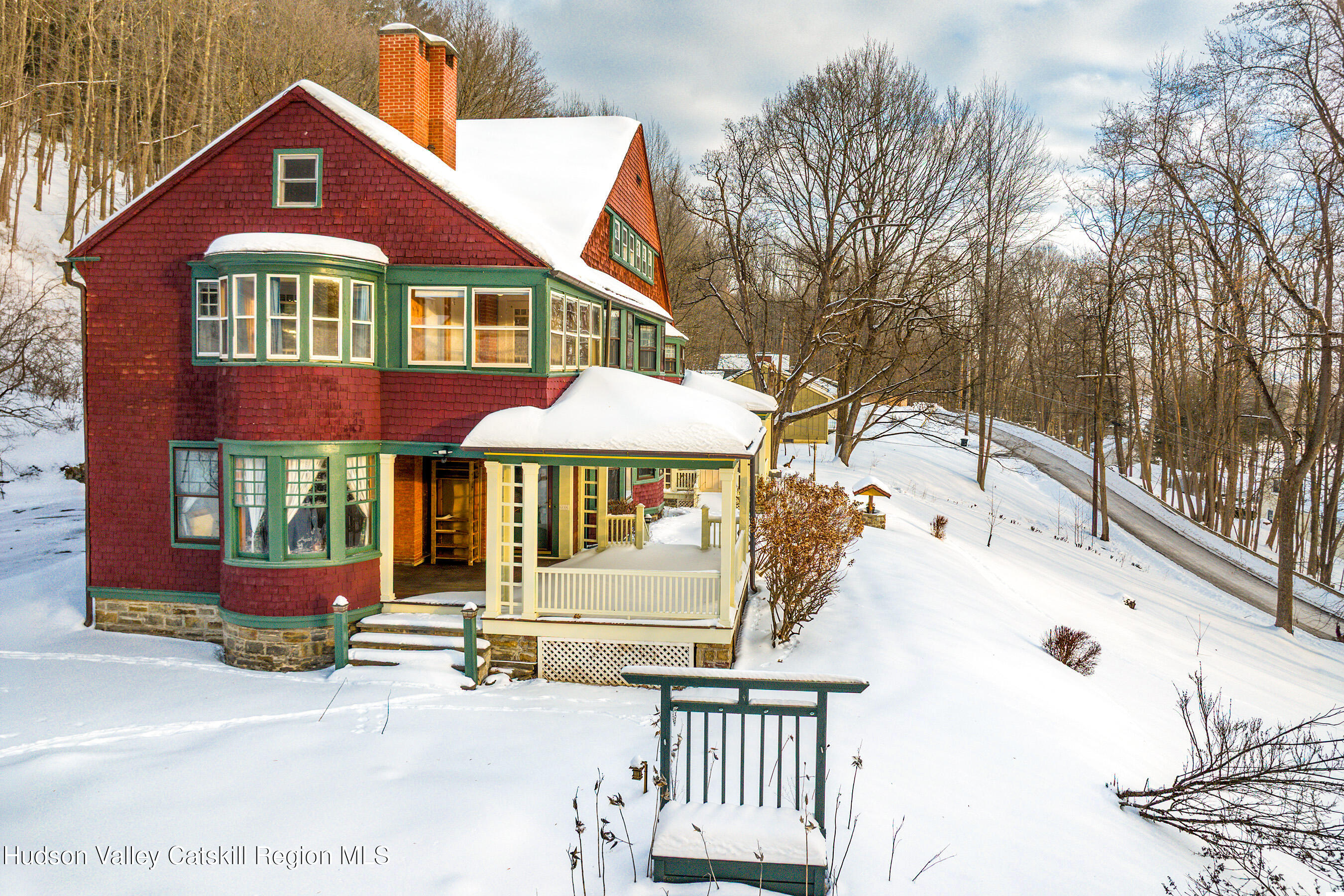 6 Westridge Road Cooperstown, NY 13326 - Photo 6 of 109 a front view of a house with a yard