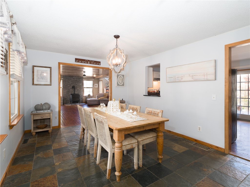 262 Old Rockville Road Hopkinton, RI 02833 - Photo 10 of 40
