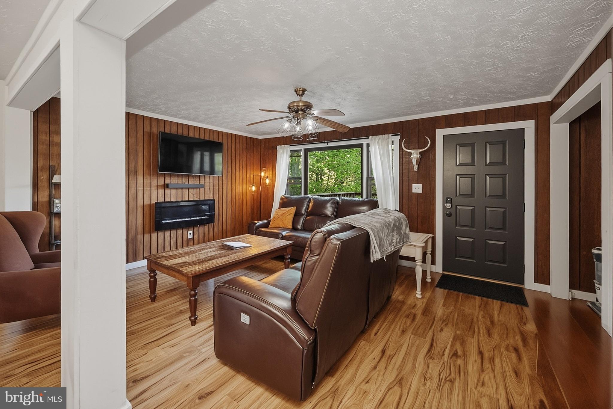 1499 Foster Road Oakland, MD 21550 - Photo 4 of 64