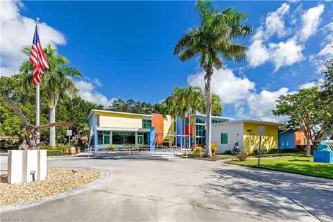 $364,900 | 87 North Collier Boulevard, Unit J18, Marco Island, FL 34145