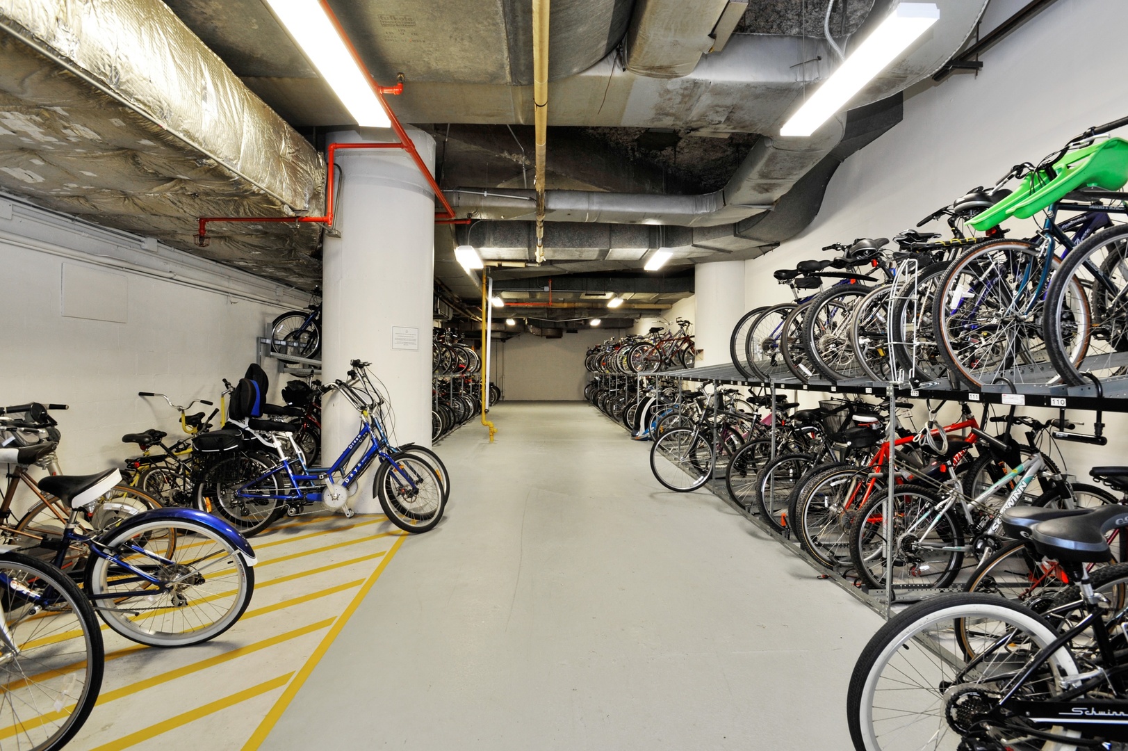 505 North Lake Shore Drive, Unit 1518 Chicago, IL 60611 - Photo 27 of 28 a view of bike storage