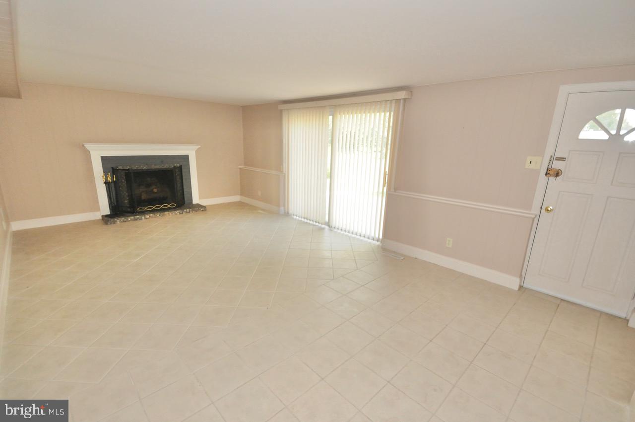 23 Regent Road Cherry Hill, NJ 08003 - Photo 12 of 47