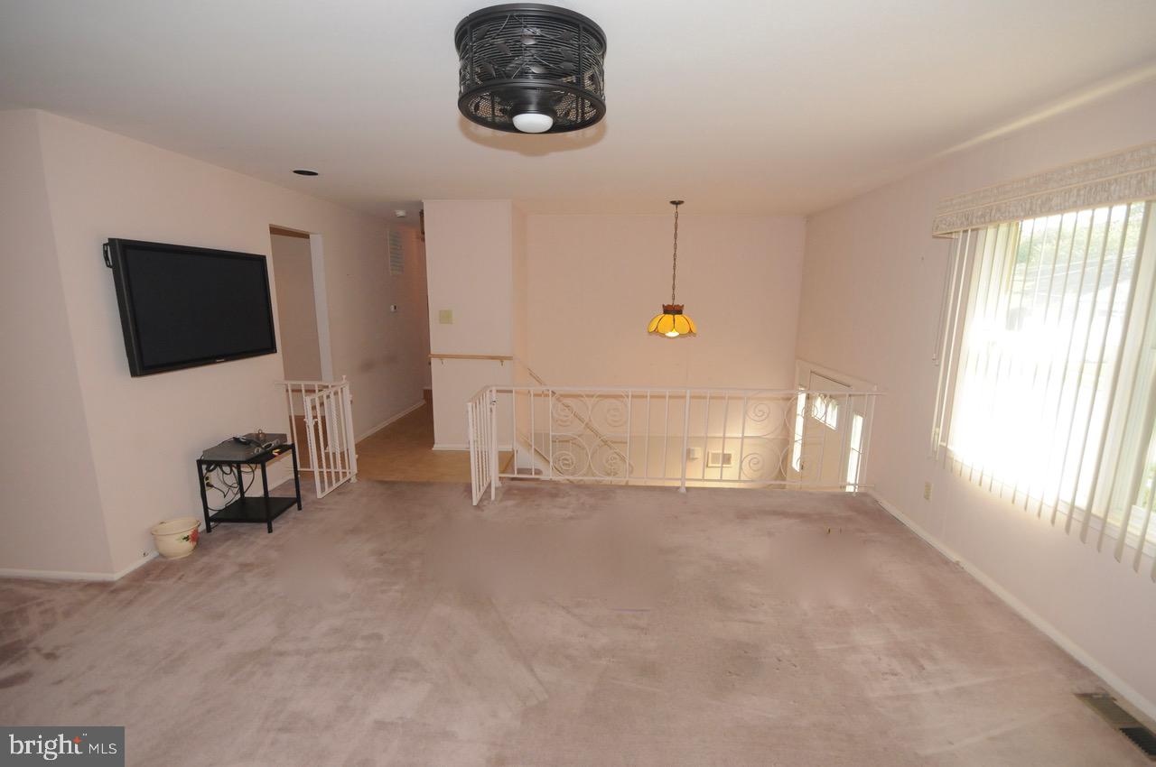 23 Regent Road Cherry Hill, NJ 08003 - Photo 21 of 47