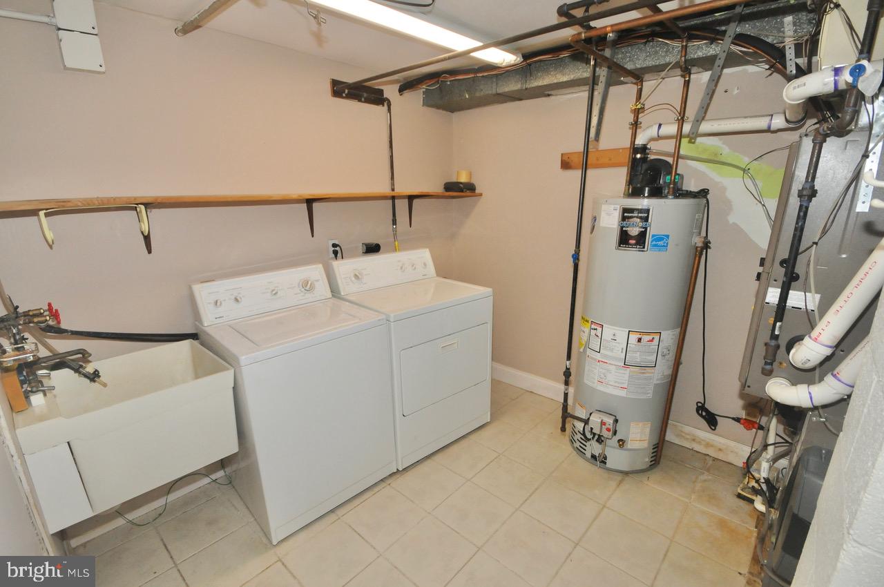 23 Regent Road Cherry Hill, NJ 08003 - Photo 32 of 47
