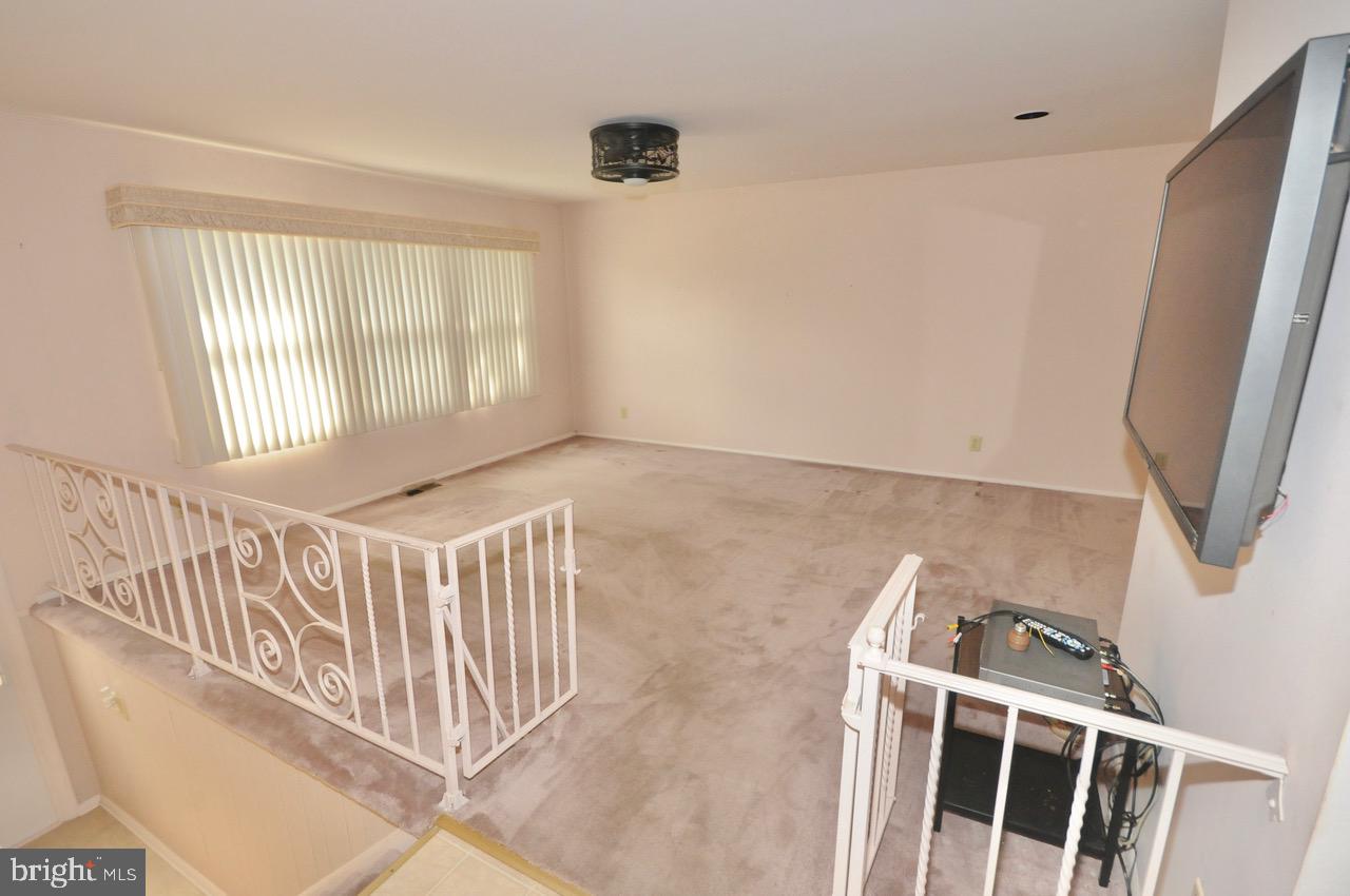 23 Regent Road Cherry Hill, NJ 08003 - Photo 39 of 47