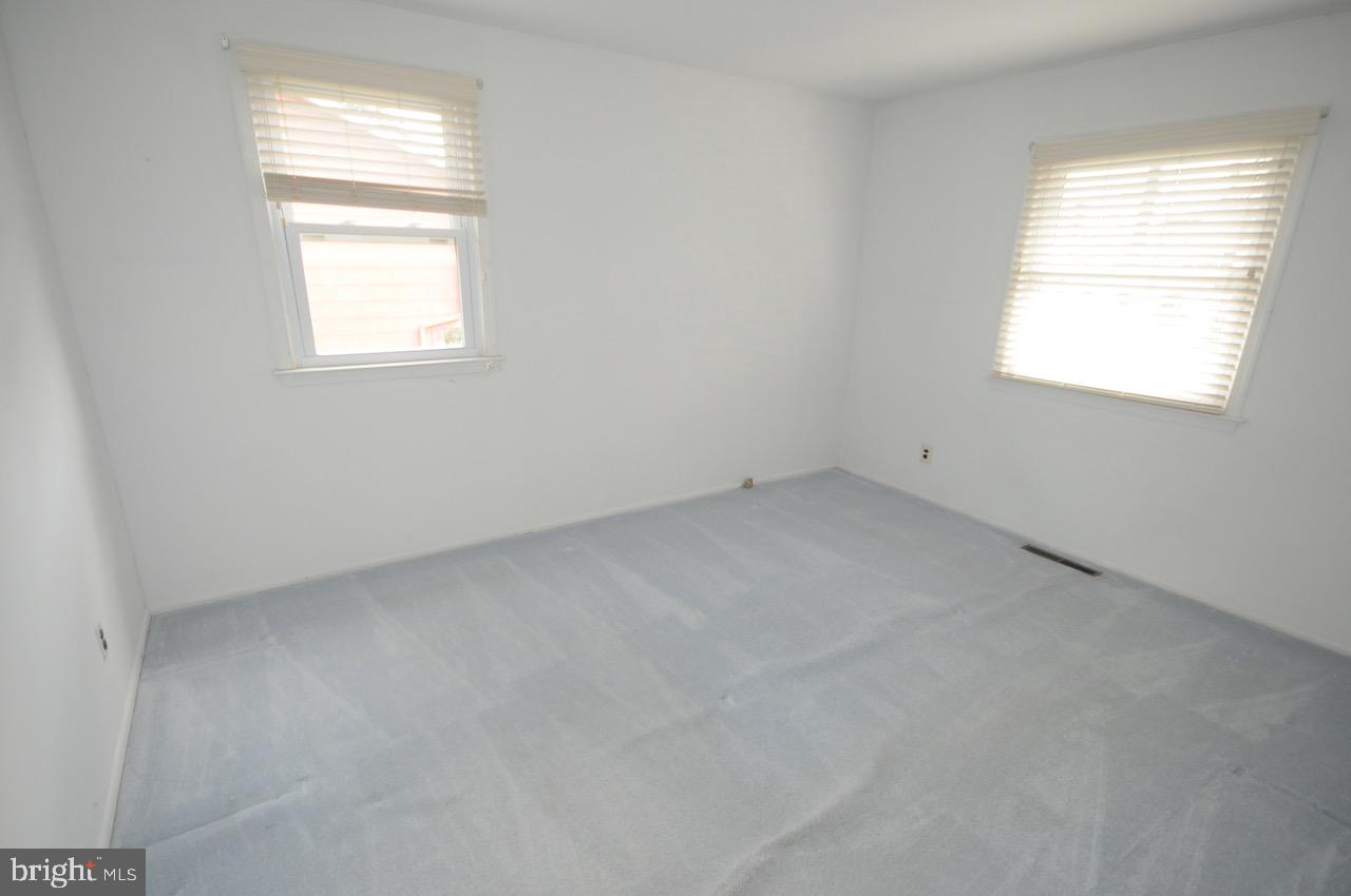 23 Regent Road Cherry Hill, NJ 08003 - Photo 9 of 47