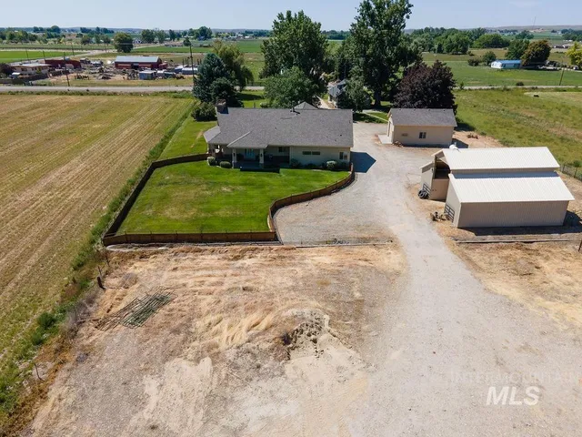 $1,849,500 | 4920 Highway 72, New Plymouth, ID 83655