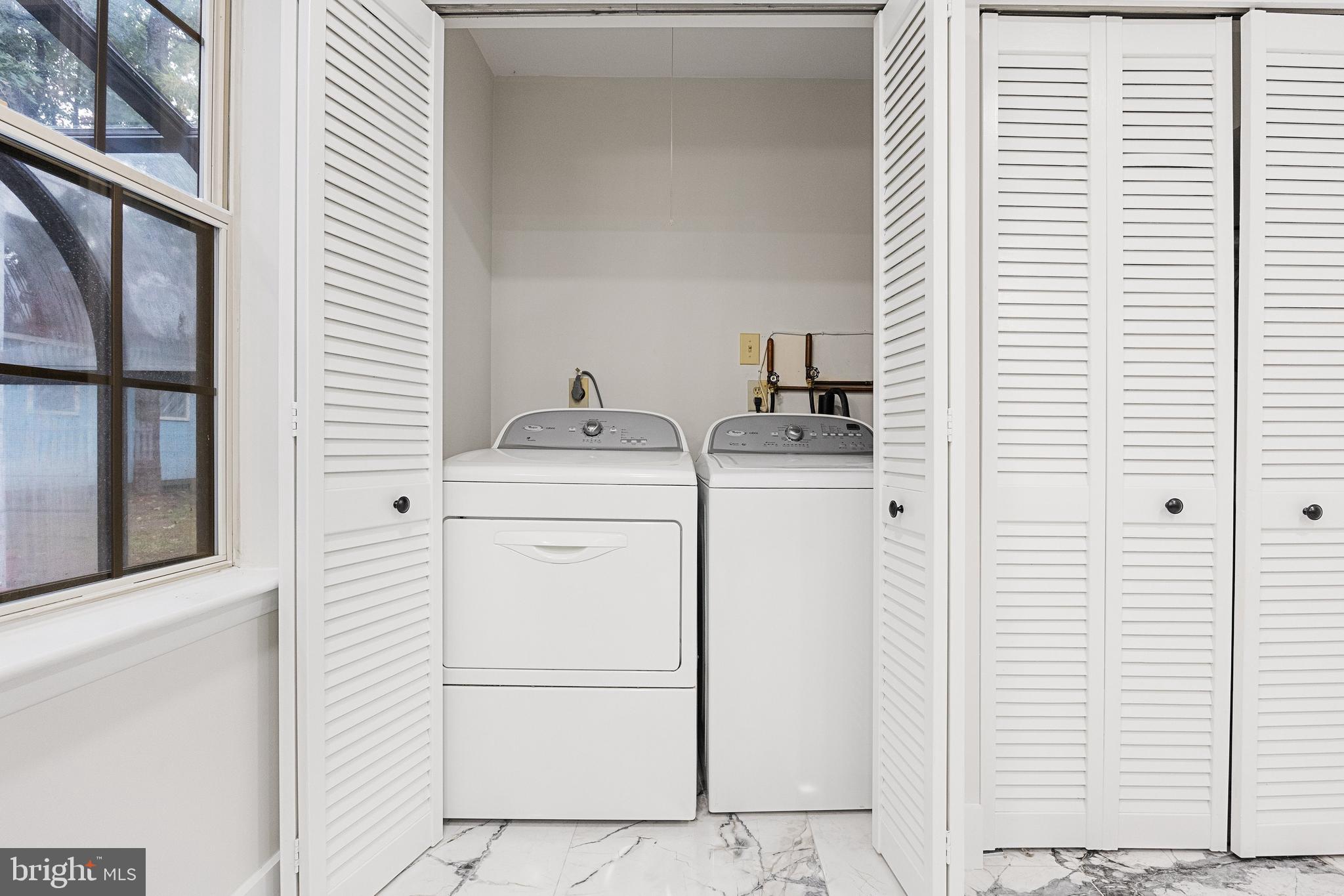 13 Hunter Court Atco, NJ 08004 - Photo 17 of 36 Washer and Dryer included!