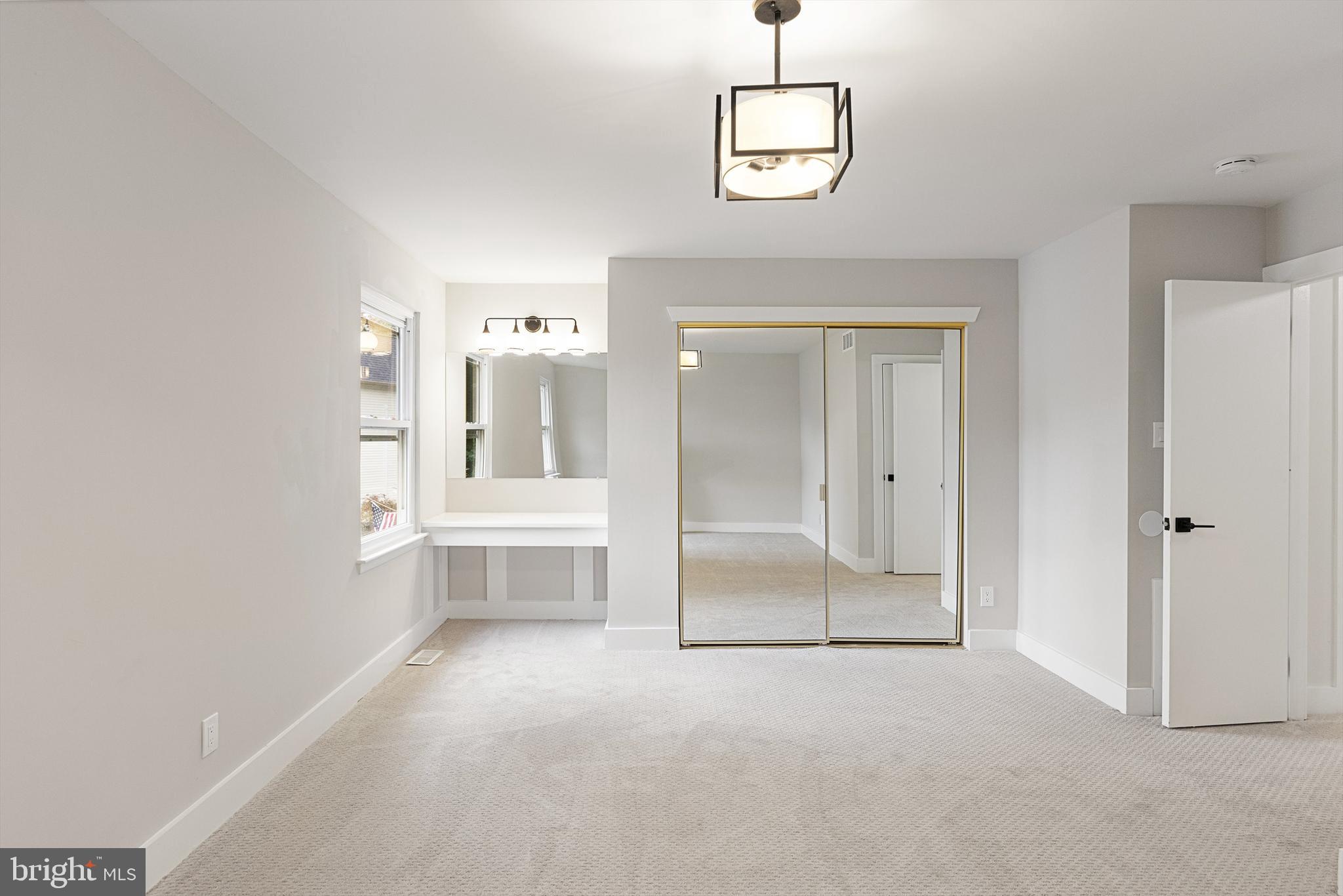 13 Hunter Court Atco, NJ 08004 - Photo 26 of 36 BR 1 - plush carpet incl counter or built in desk