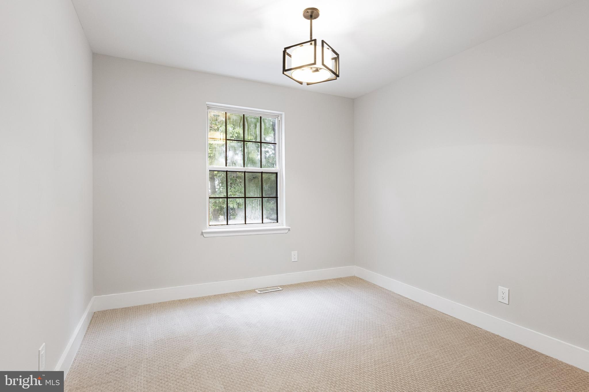 13 Hunter Court Atco, NJ 08004 - Photo 30 of 36 BR 2 - freshly painted walls and new light fixture