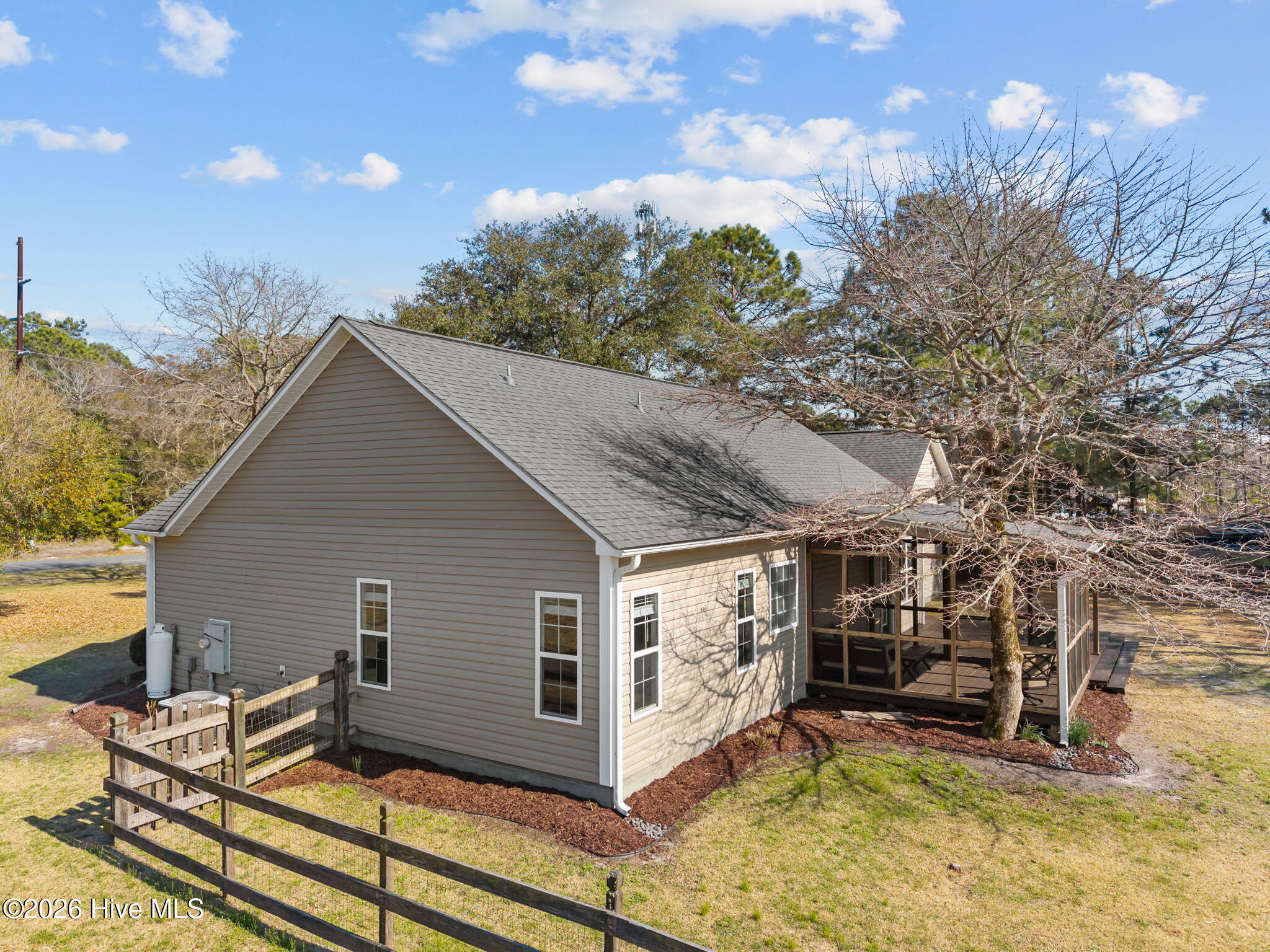 366 Chadwick Acres Road Sneads Ferry, NC 28460 - Photo 32 of 39 37-web-or-mls-366 Chadwick Acres Rd 88
