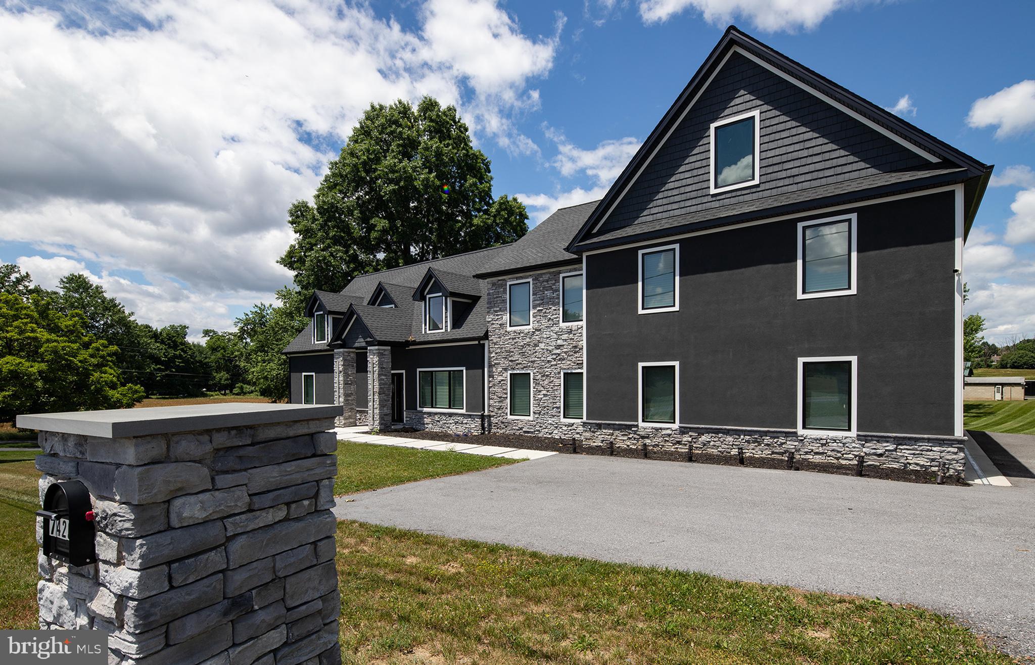 7420 Green Hill Road Harrisburg, PA 17112 - Photo 9 of 123