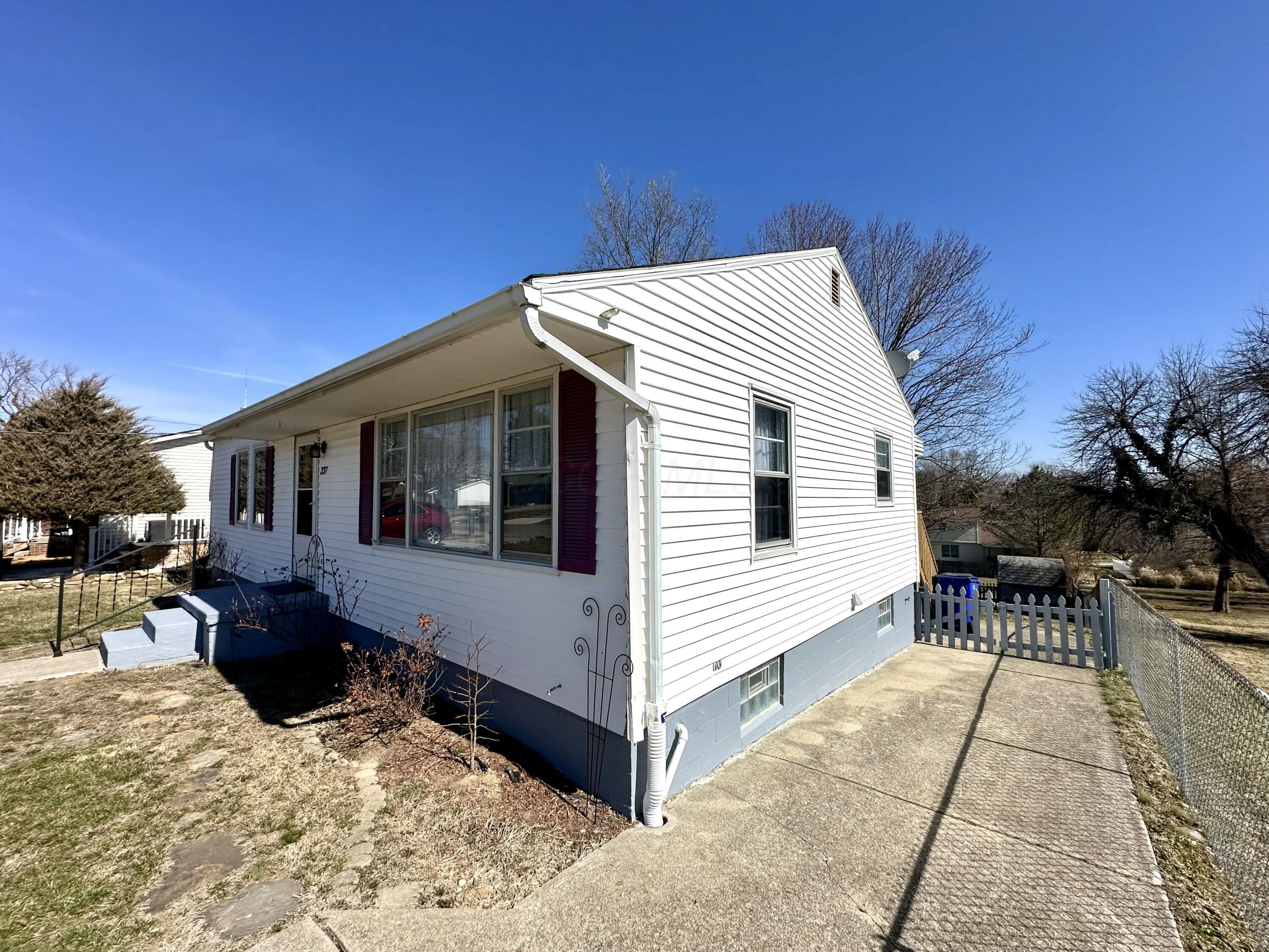 337 Pohlman Road Chillicothe, OH 45601 - Photo 6 of 52 IMG_6094