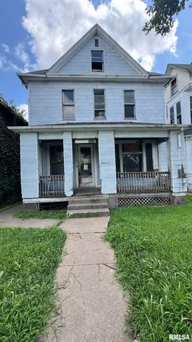 $39,900 | 1815 West 3rd Street, Davenport, IA 52802