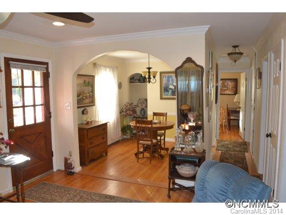 60 Cub Road Asheville, NC 28806 - Photo 3 of 20 Gallery Image 3