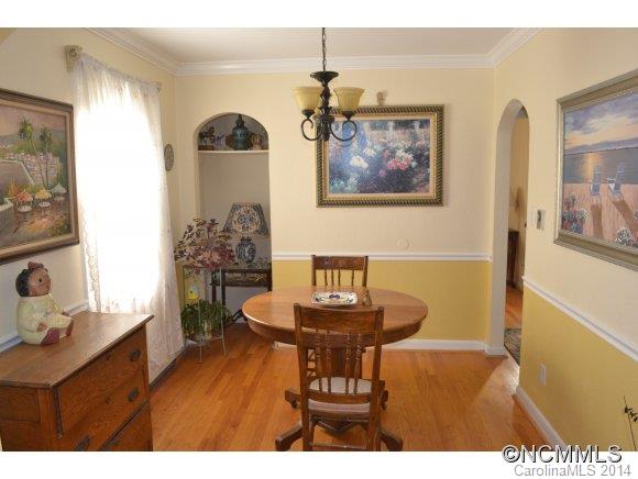 60 Cub Road Asheville, NC 28806 - Photo 4 of 20 Gallery Image 4