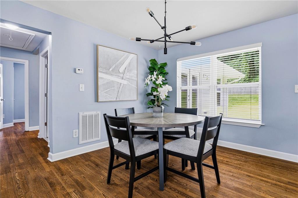892 Scott Circle Decatur, GA 30033 - Photo 10 of 27