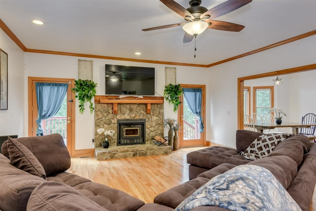 2570 Louisville Road Appling, GA 30802 - Photo 7 of 48