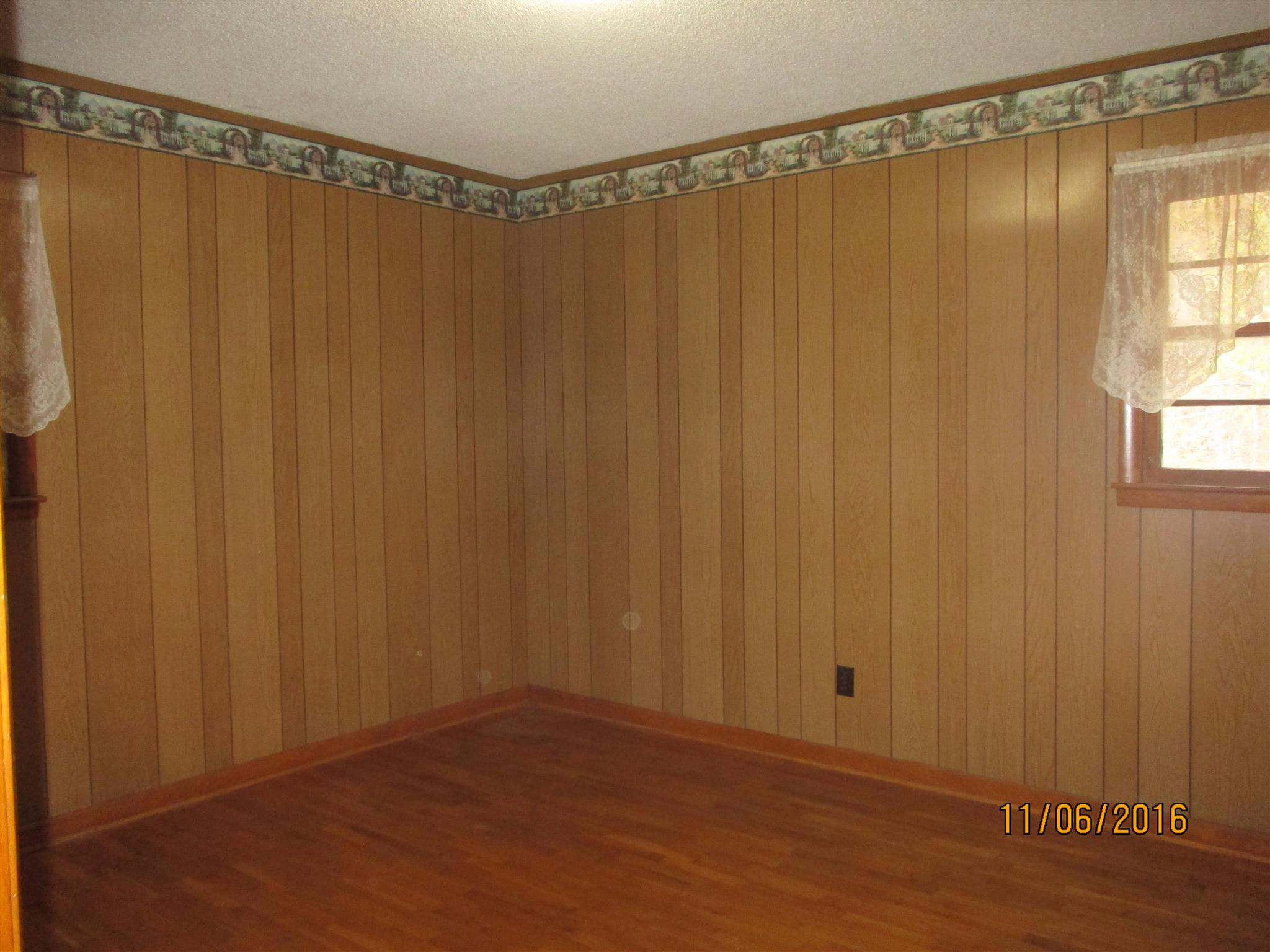 2409 Shores Road Goodspring, TN 38460 - Photo 15 of 21 a view of a large window with a small space
