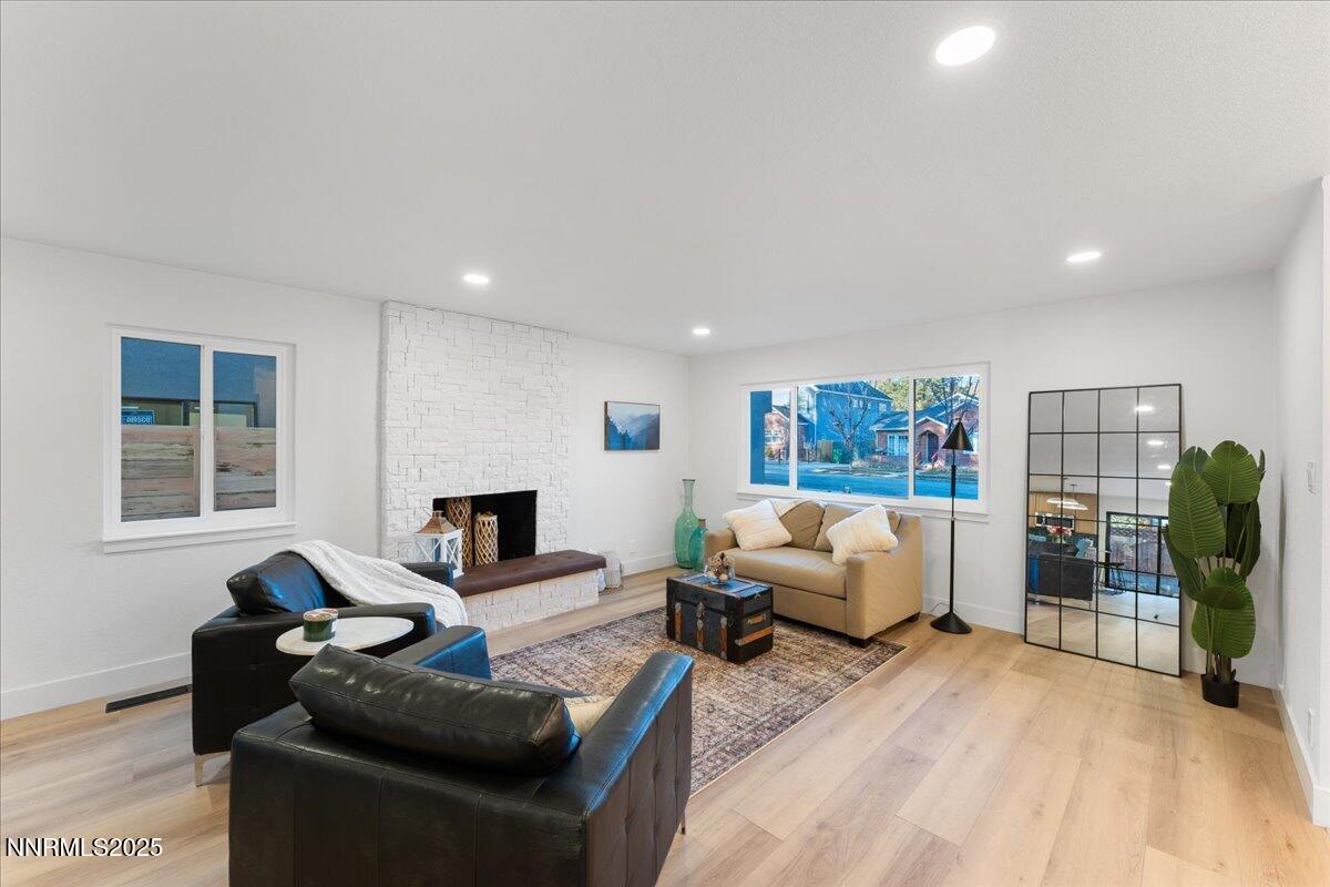 650 John Fremont Drive Reno, NV 89509 - Photo 12 of 37 05-DS203417